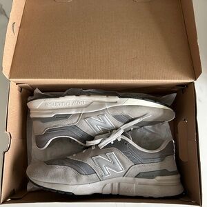 New Balance 997H Sneakers Size 14